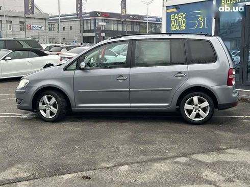 Volkswagen Touran 2008 - фото 8