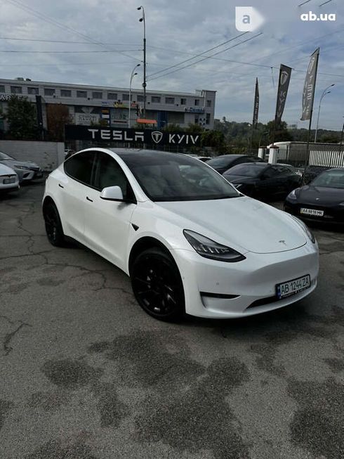 Tesla Model Y 2021 - фото 22