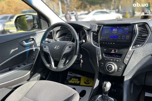 Hyundai Santa Fe 2017 - фото 18