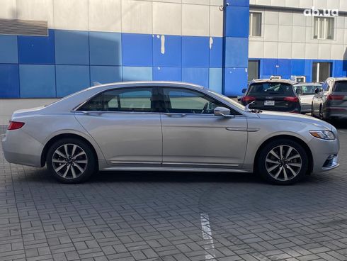 Lincoln Continental 2018 серый - фото 4