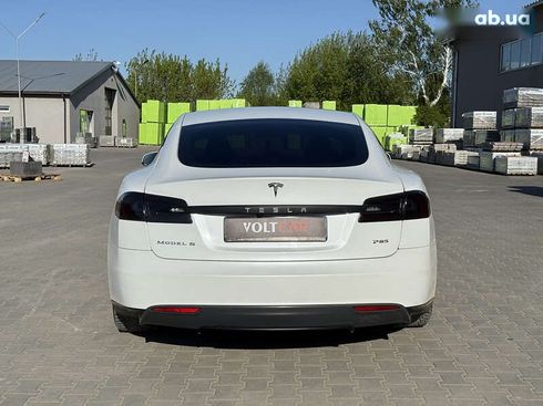 Tesla Model S 2013 - фото 11
