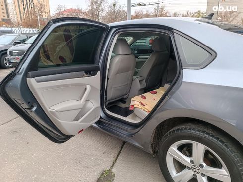 Volkswagen Passat 2014 серый - фото 13