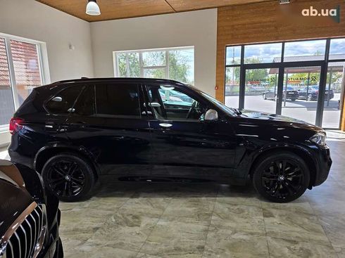BMW X5 2017 - фото 14