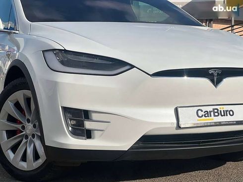 Tesla Model X 2019 - фото 4