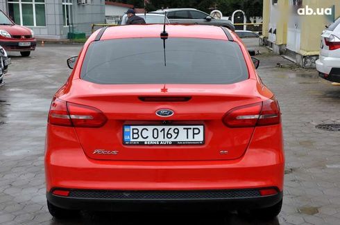 Ford Focus 2014 - фото 10