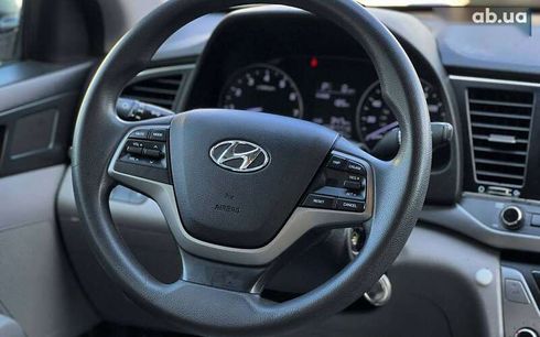 Hyundai Elantra 2016 - фото 13