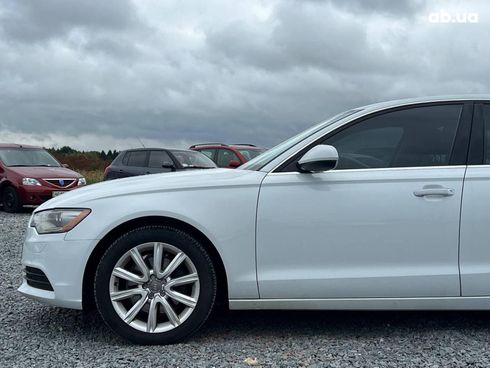 Audi A6 2012 белый - фото 3