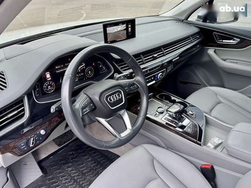 Audi Q7 2016 - фото 26