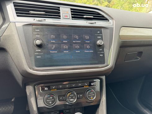 Volkswagen Tiguan 2019 белый - фото 27