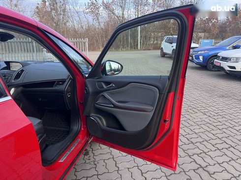 Opel Zafira 2012 - фото 28