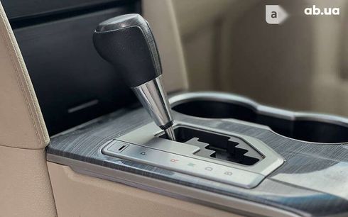 Toyota Camry 2013 - фото 14