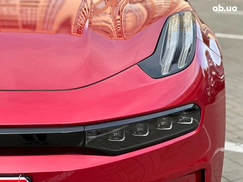 Zeekr 001 2021 красный - фото 14