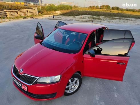 Skoda Rapid 2013 красный - фото 15