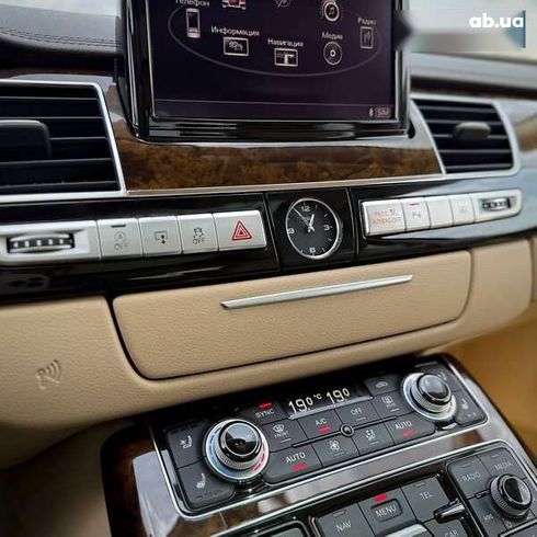 Audi A8 2016 - фото 29