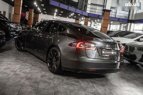 Tesla Model S 2015 - фото 24