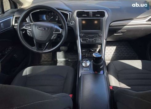 Ford Fusion 2017 - фото 14