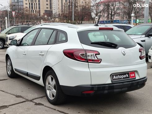 Renault Megane 2012 белый - фото 4