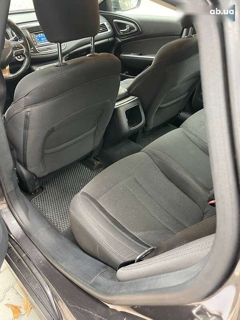 Chrysler 200 2016 - фото 9