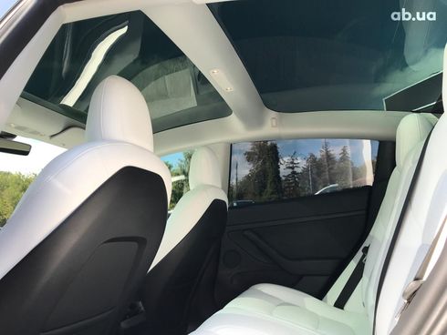 Tesla Model 3 2022 серый - фото 32