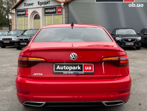 Volkswagen Jetta 2020 красный - фото 16