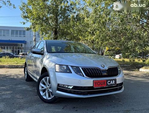 Skoda Octavia 2018 - фото 7