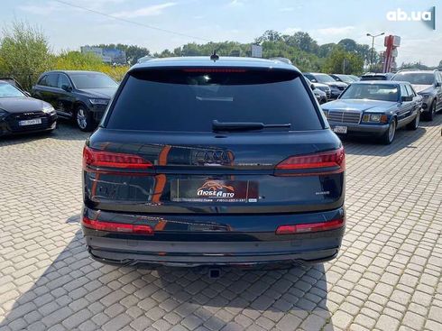 Audi Q7 2019 - фото 6