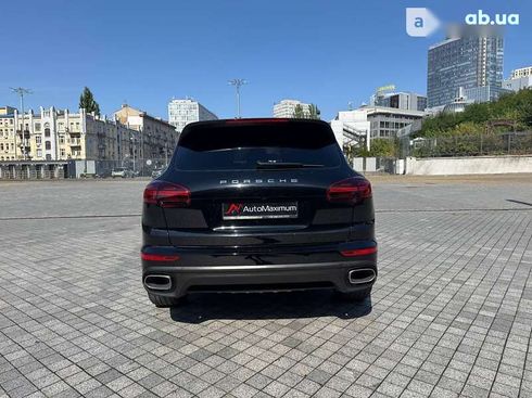 Porsche Cayenne 2016 - фото 7