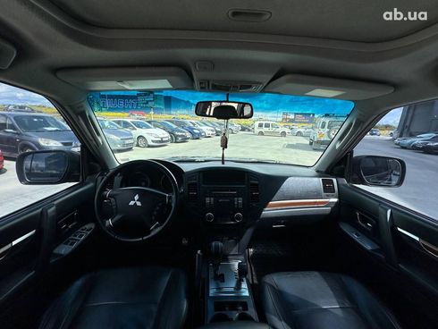 Mitsubishi Pajero Wagon 2007 черный - фото 95
