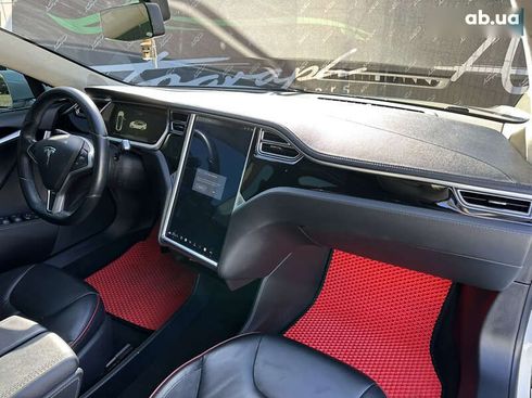 Tesla Model S 2013 - фото 9