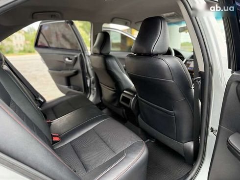 Toyota Camry 2016 - фото 29
