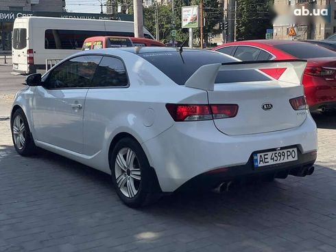 Kia Cerato 2012 - фото 10