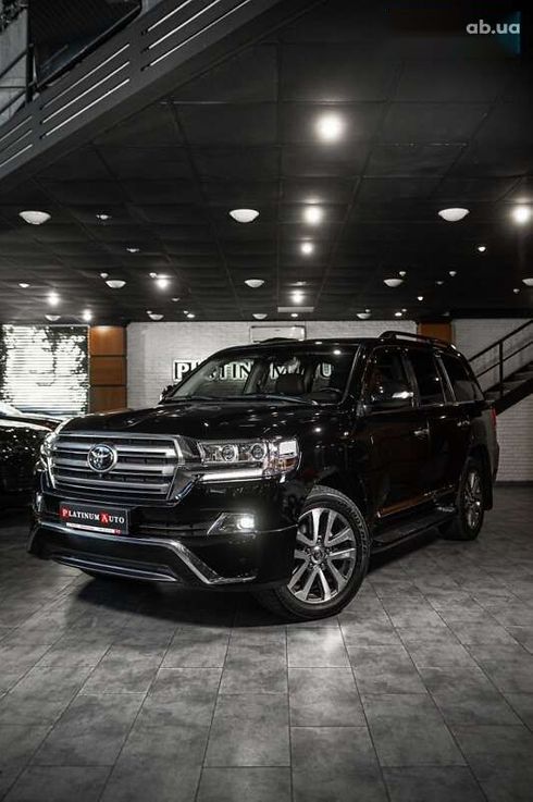 Toyota Land Cruiser 2018 - фото 11