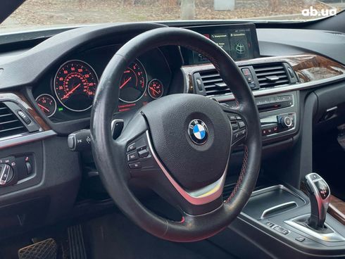 BMW 3 серия 2015 белый - фото 14