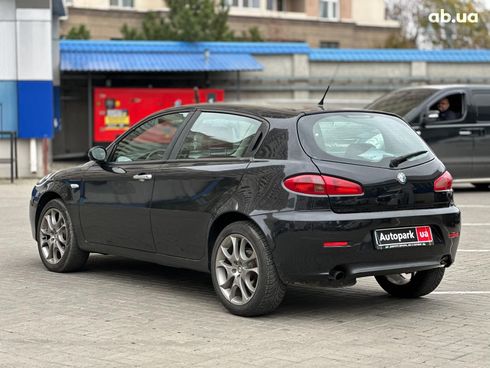Alfa Romeo 147 2008 черный - фото 6