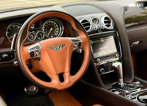 Bentley Continental GT 2016 - фото 25