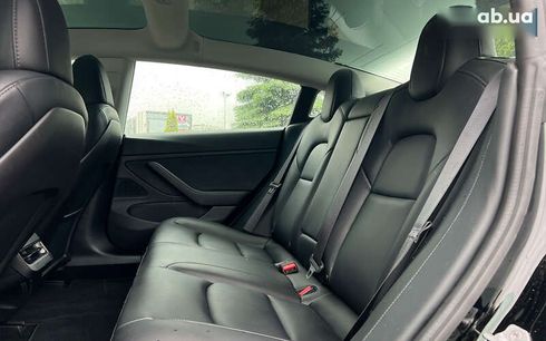 Tesla Model 3 2020 - фото 11
