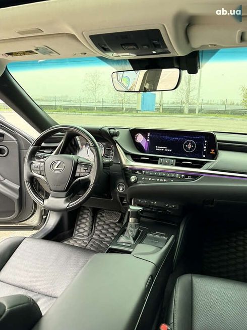 Lexus ES 2021 - фото 21