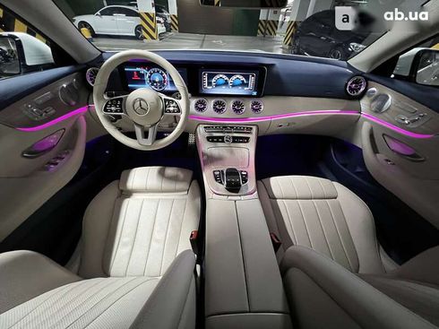 Mercedes-Benz E-Класс 2019 - фото 29
