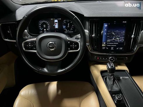 Volvo V90 2017 - фото 28