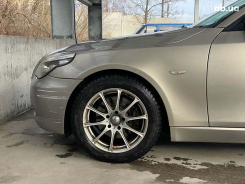 BMW 5 серия 2007 бежевый - фото 11