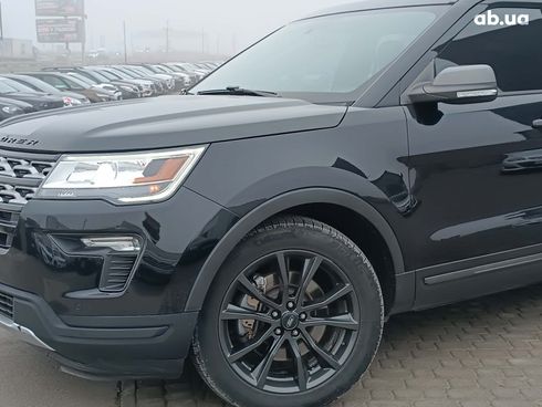 Ford Explorer 2018 черный - фото 5