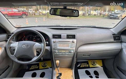 Toyota Camry 2006 - фото 11