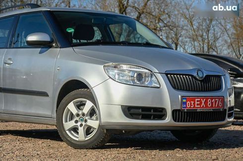 Skoda Fabia 2008 - фото 3