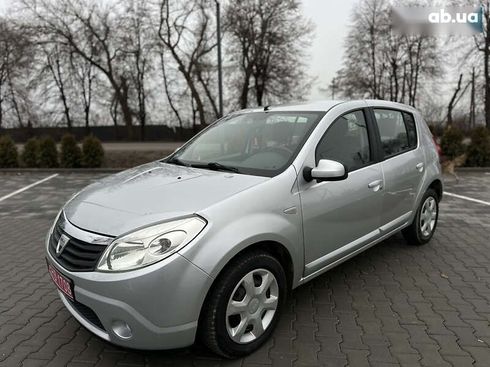 Dacia Sandero 2008 - фото 4