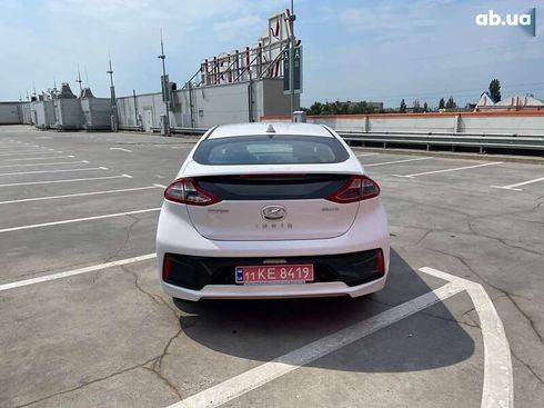 Hyundai Ioniq 2018 - фото 4