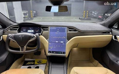 Tesla Model S 2018 - фото 11
