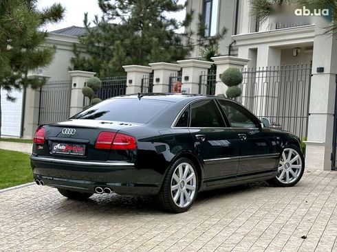 Audi S8 2010 - фото 29