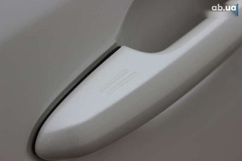 Toyota RAV4 2019 - фото 21