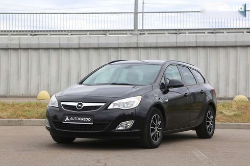 Opel Astra 2011 - фото 3