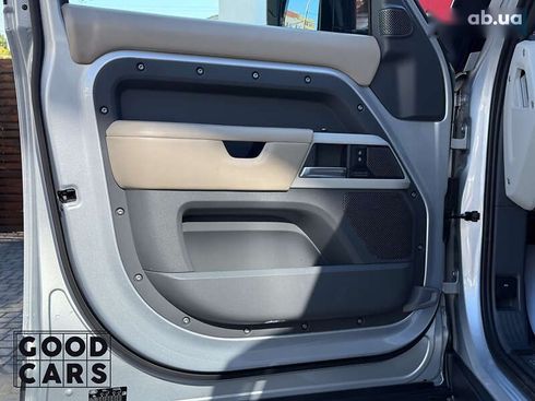 Land Rover Defender 2020 - фото 16